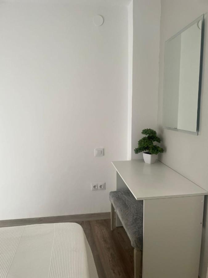 Estudio Tau Jerez De Los Caballeros Buitenkant foto